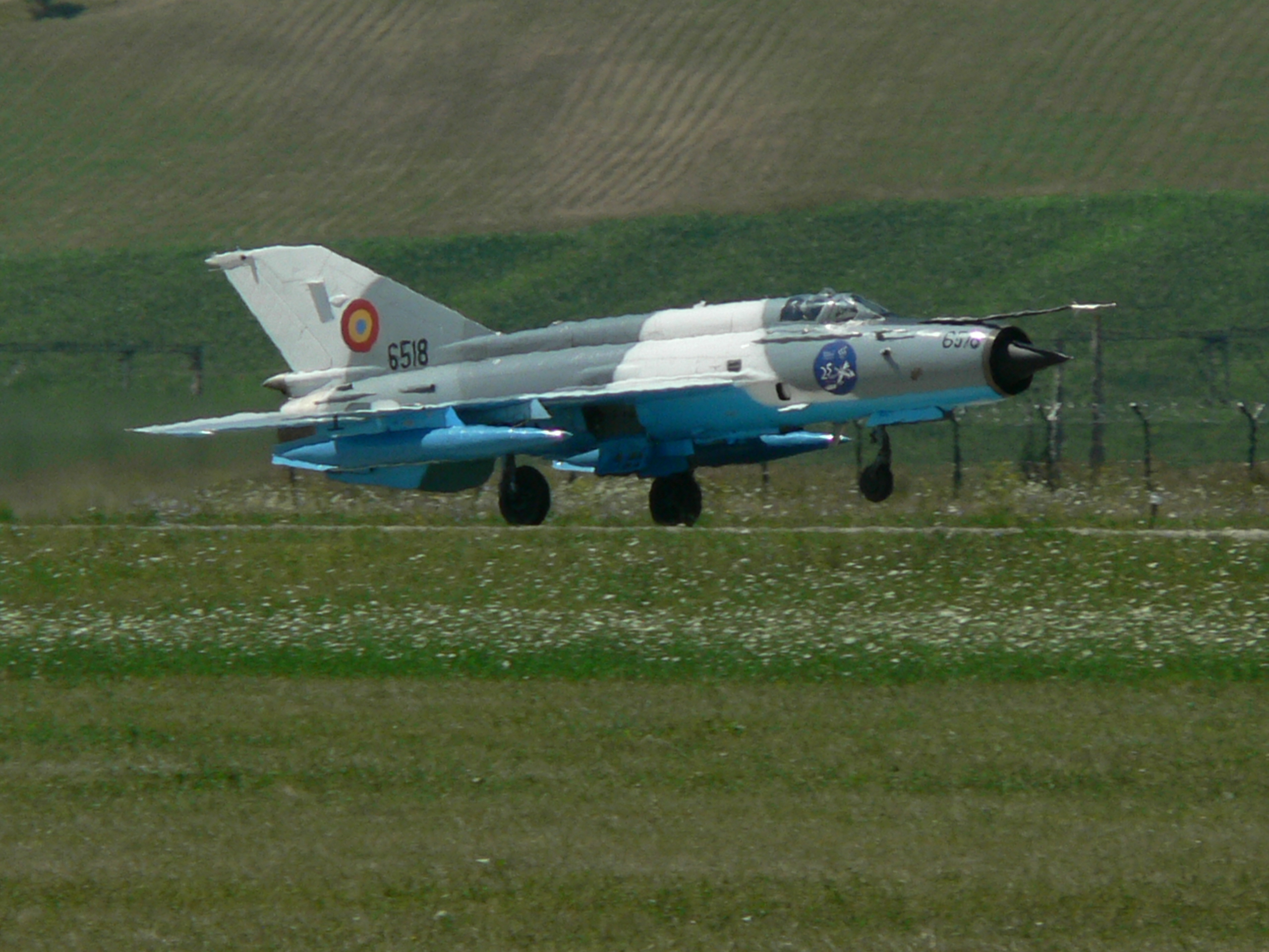 MiG-21_LanceR_C